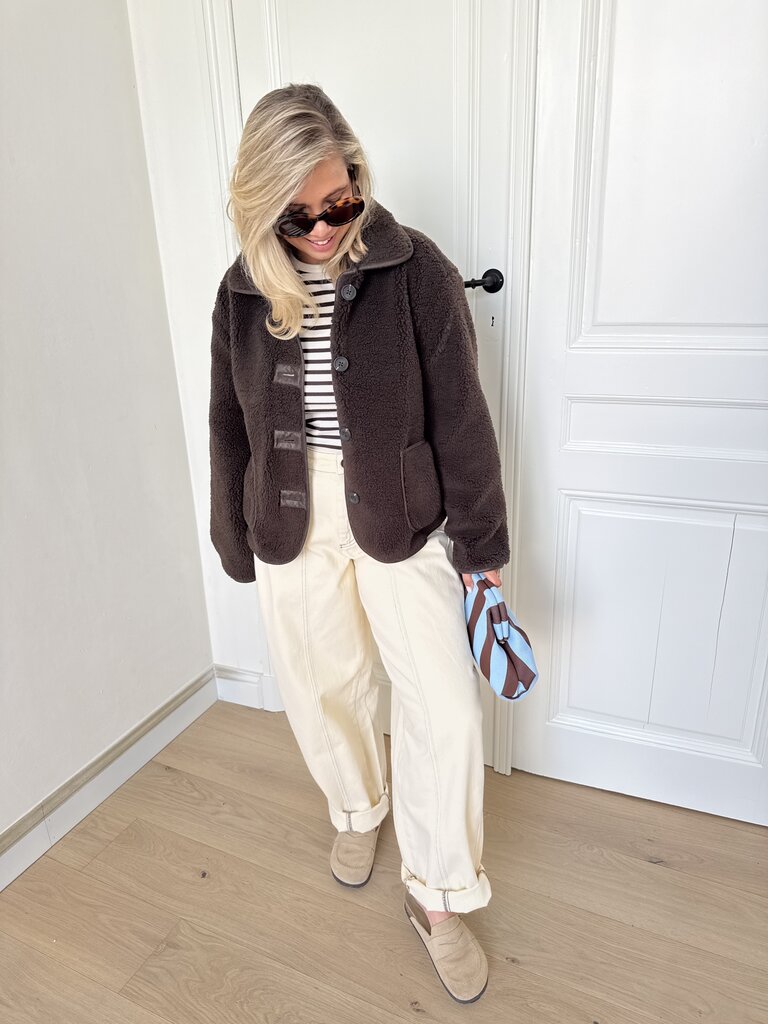 Arden jeans almond