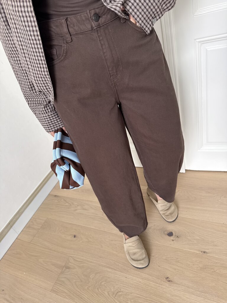 Susie barrel jeans brown