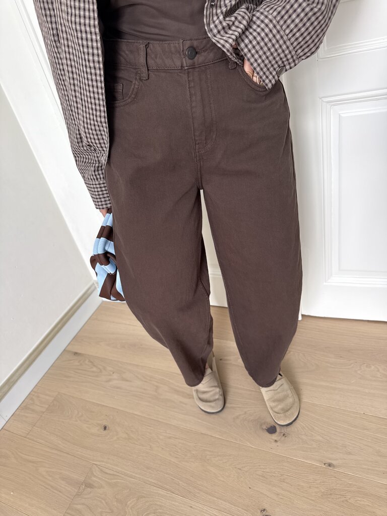 Susie barrel jeans brown