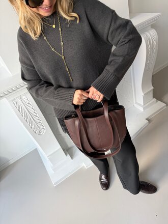 Evie lace knit grey