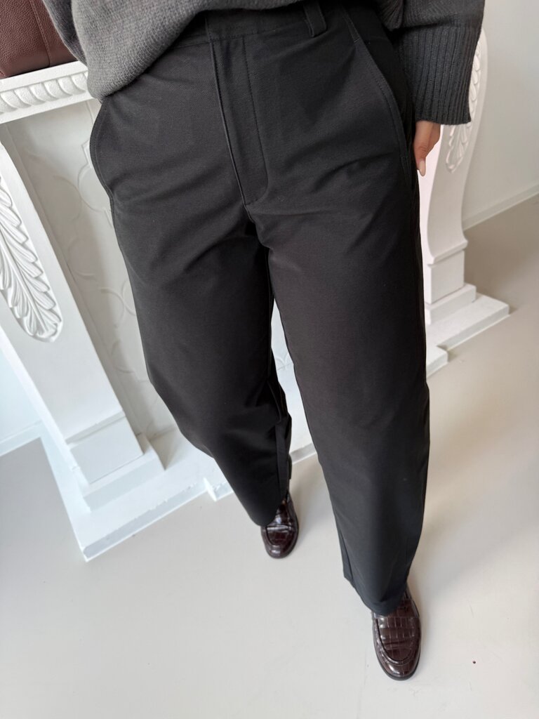 Tara barrel pants black