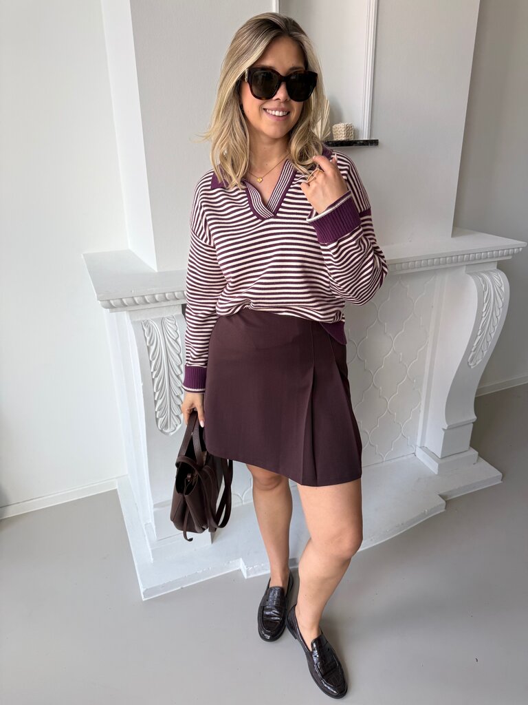 Eleanor knit plum