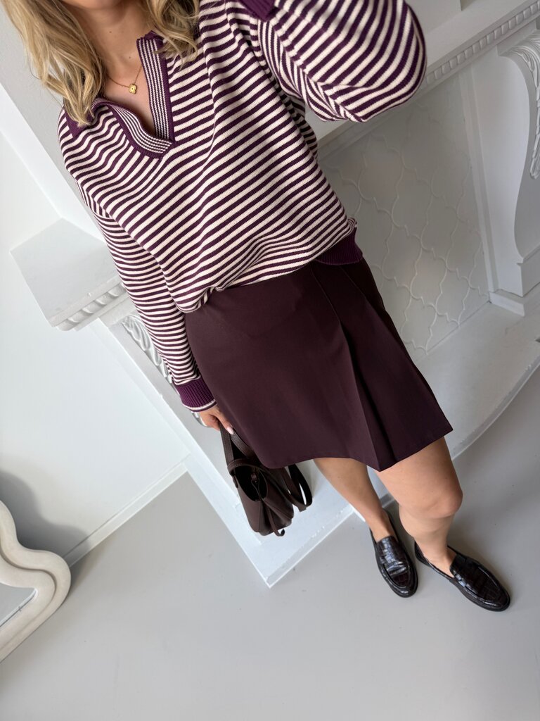 Eleanor knit plum