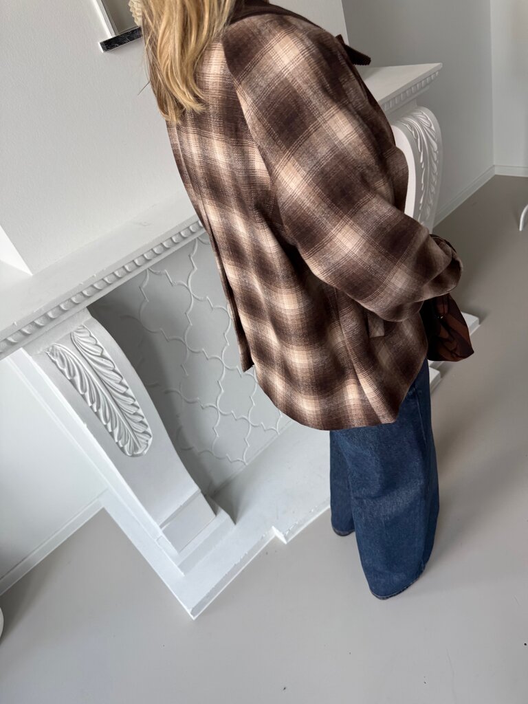 Kine checked jacket brown