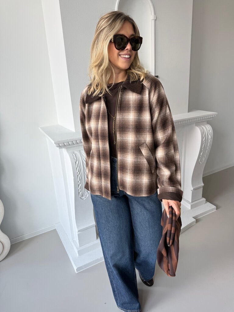Kine checked jacket brown