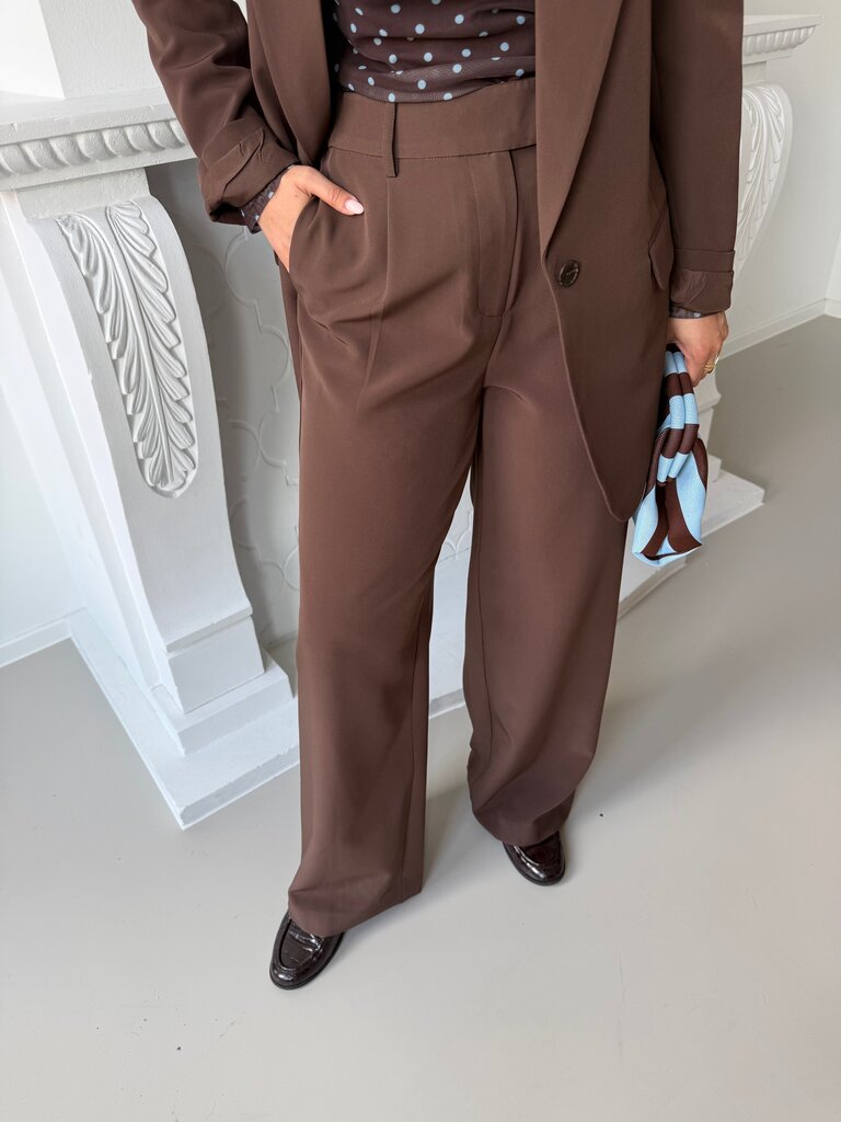Linda pantalon brown