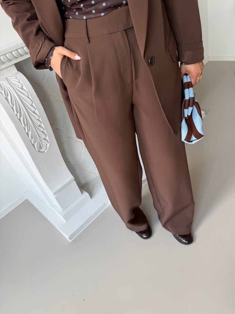 Linda pantalon brown