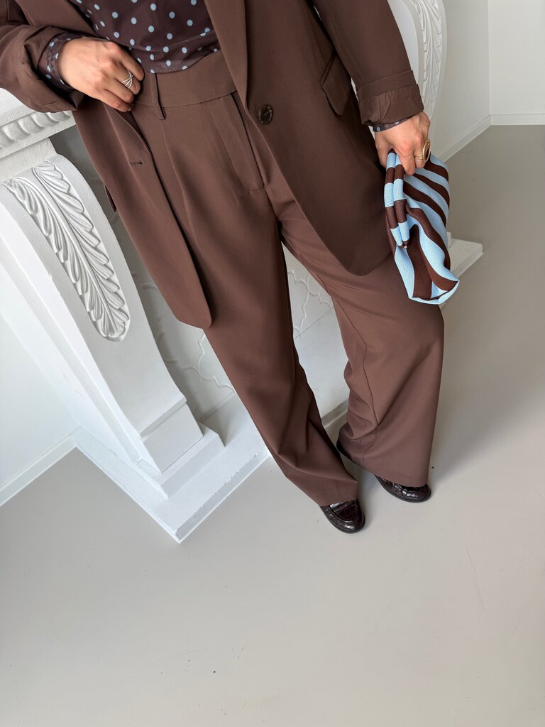 Linda pantalon brown