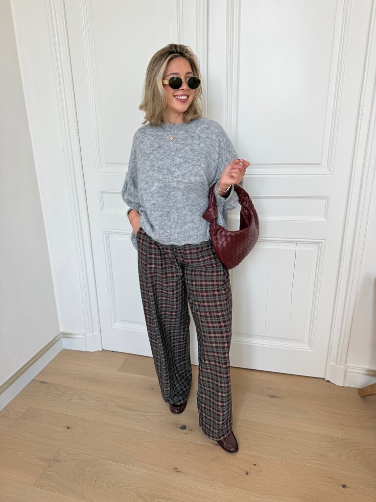 Lizzy knit grey