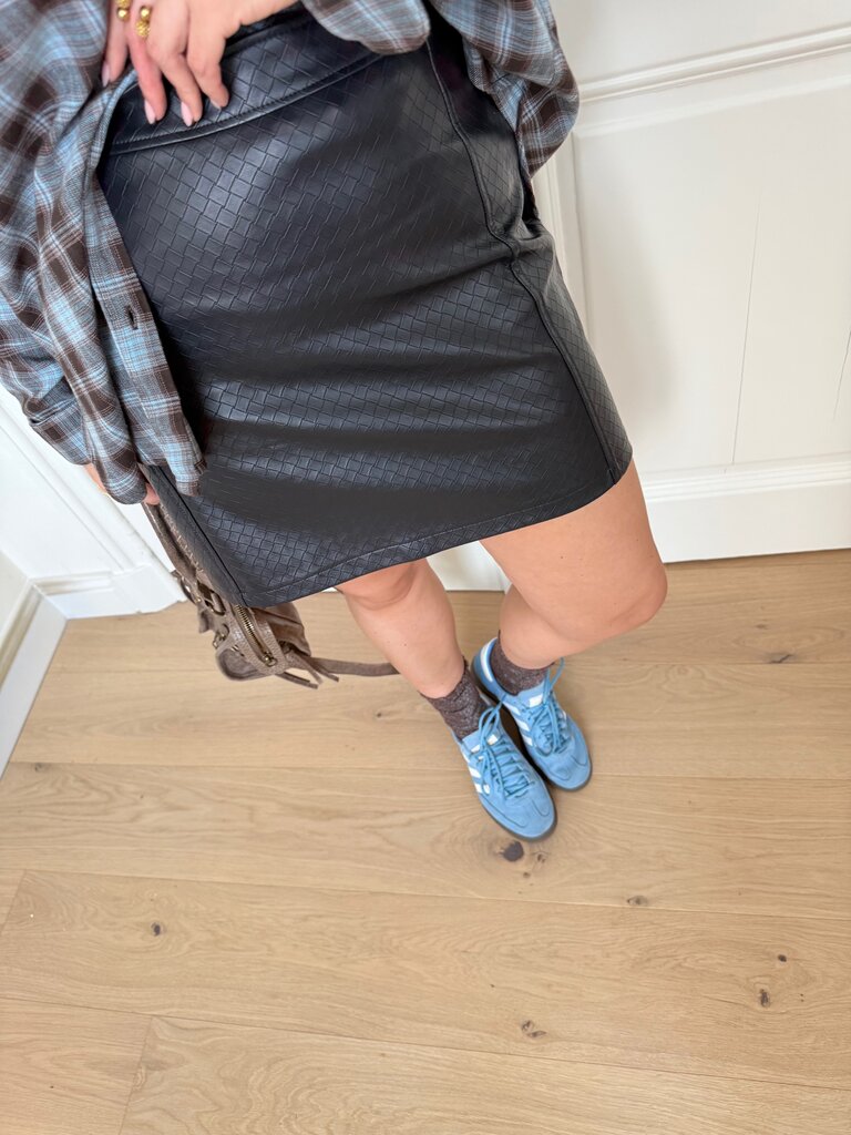 Ella mini skirt chocolate plum