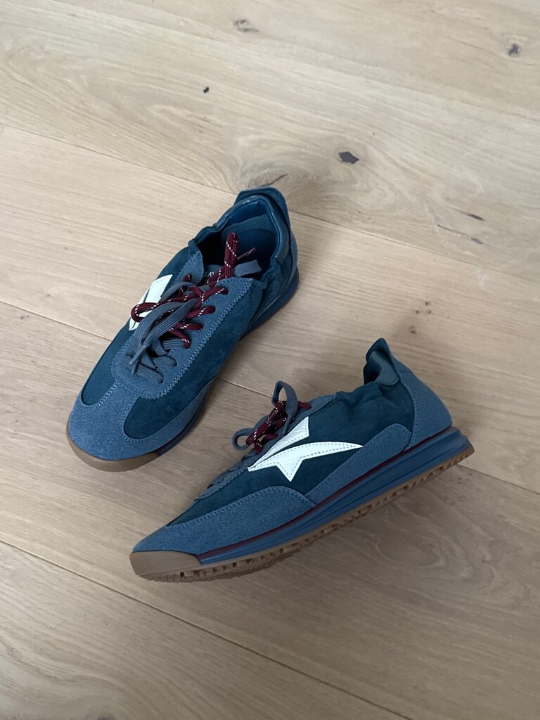 Vivvi sneakers jeans