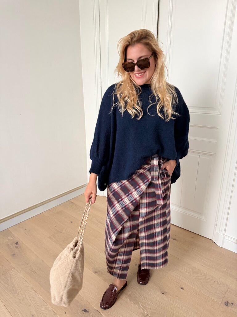 Lizzy knit blue