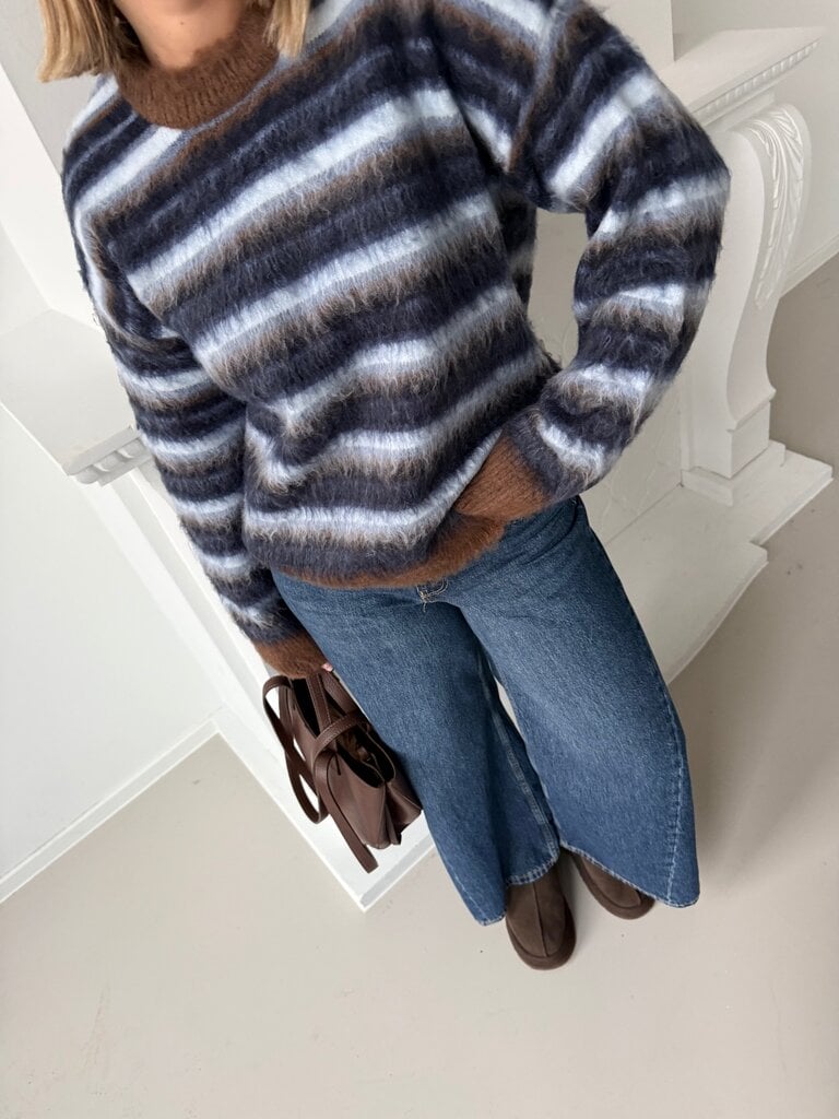 Calista knit blue/brown