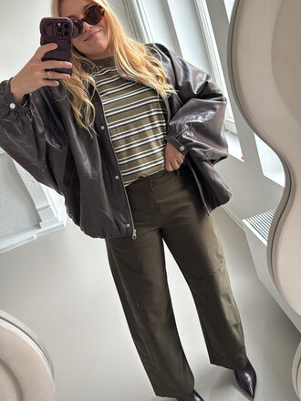 Clair barrel pants khaki