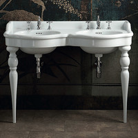Double Washbasin on Two Legs