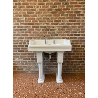 Antique Washbasin The Pearl