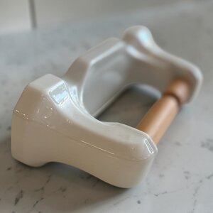 Porcelain Toilet Roll Holder Londra