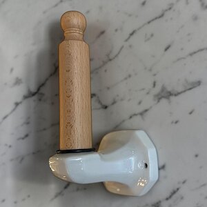 Porcelain Spare Toilet Roll Holder Londra