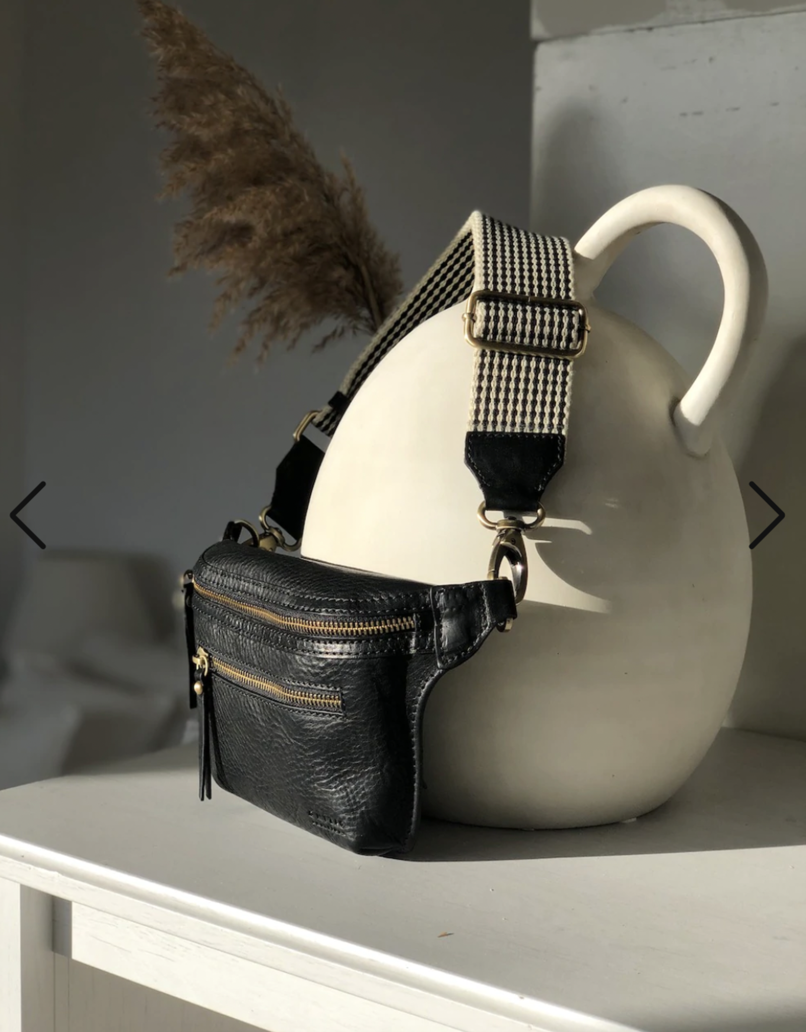 O My Bag Beck's bum bag - black stromboli leather