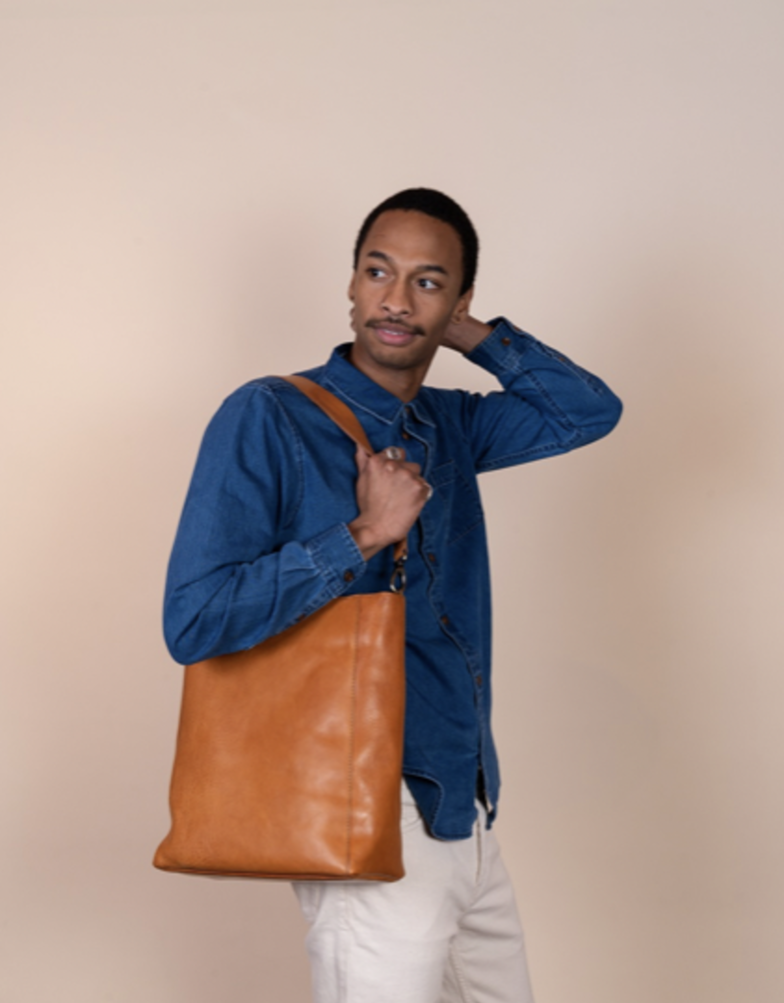 Bemiddelaar AIDS Emotie O My Bag - Sofia Cognac stromboli - Cognac webbing strap - THINKSTYLE