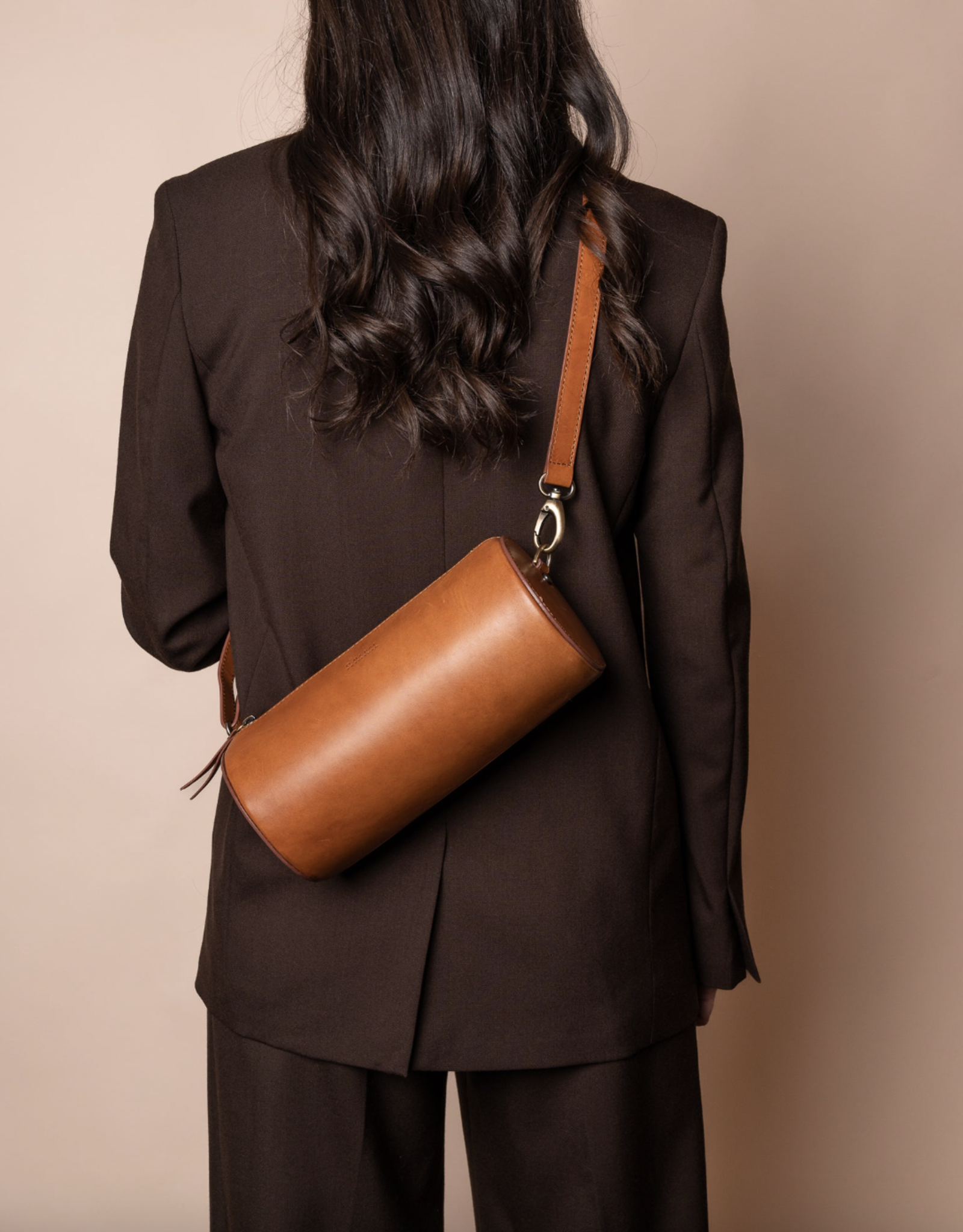 O My Bag O My Bag - Izzy cylinder bag Cognac classic leather