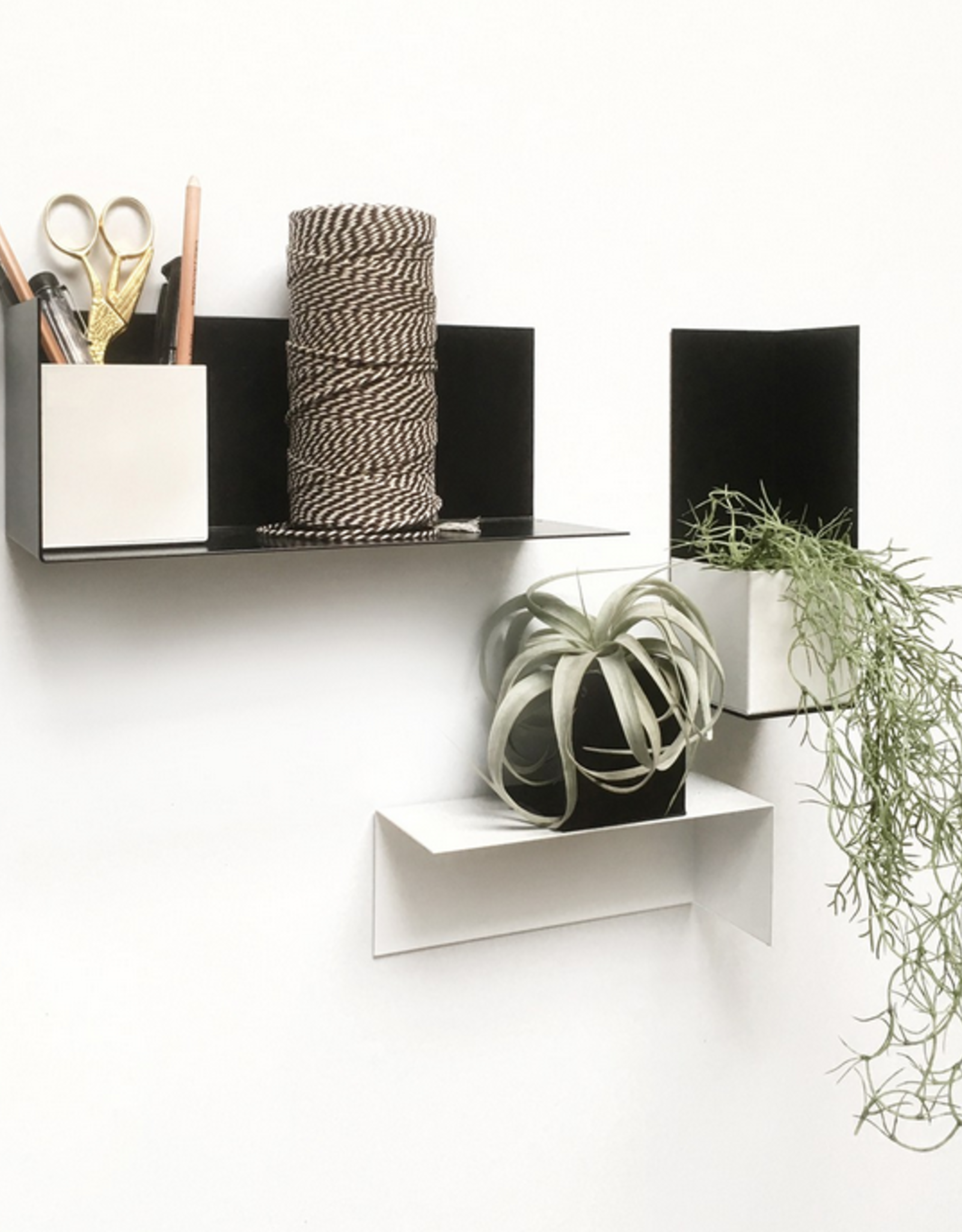 Groovy Magnets Stalen wandplankje - zwart