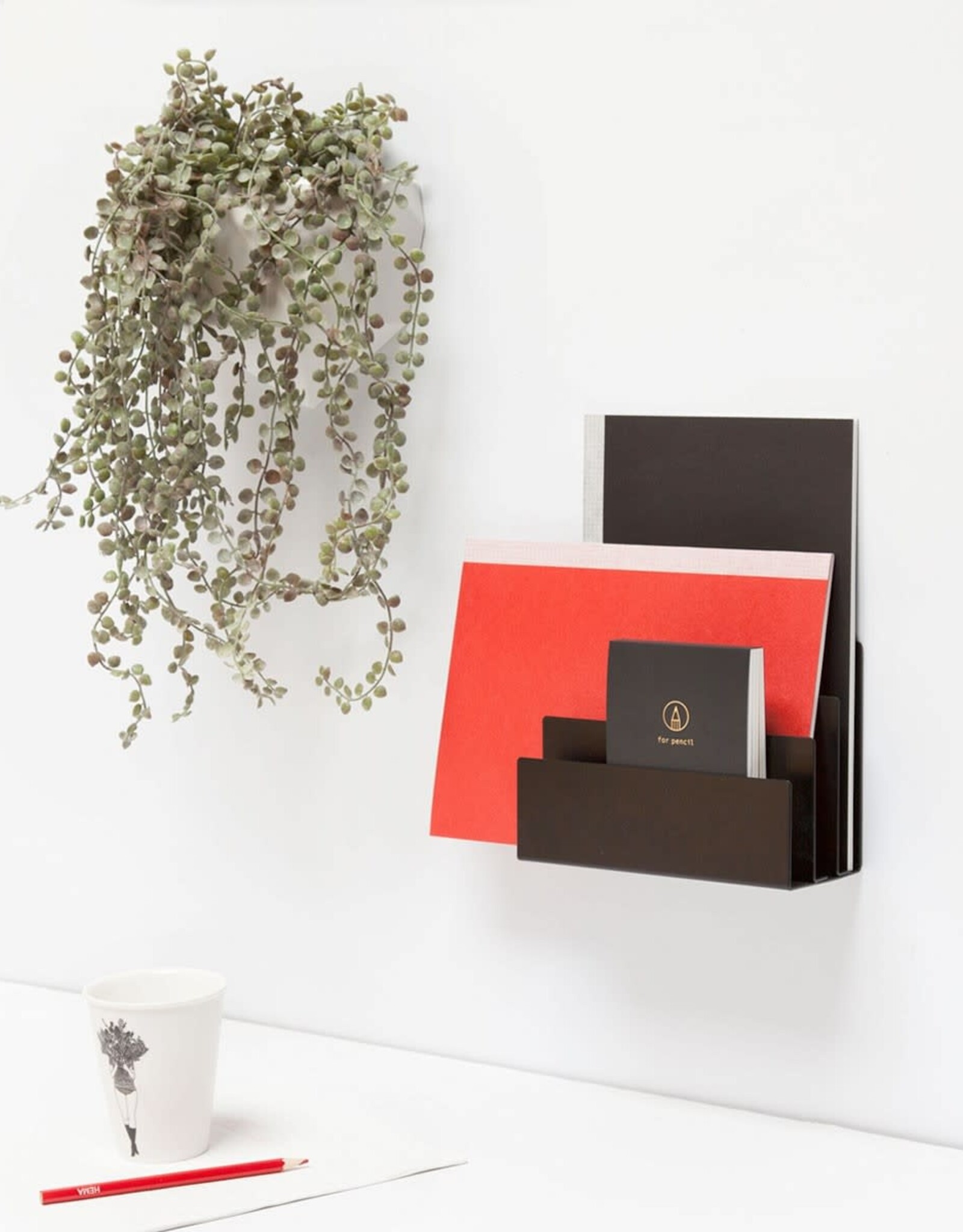 Groovy Magnets Magazineholder