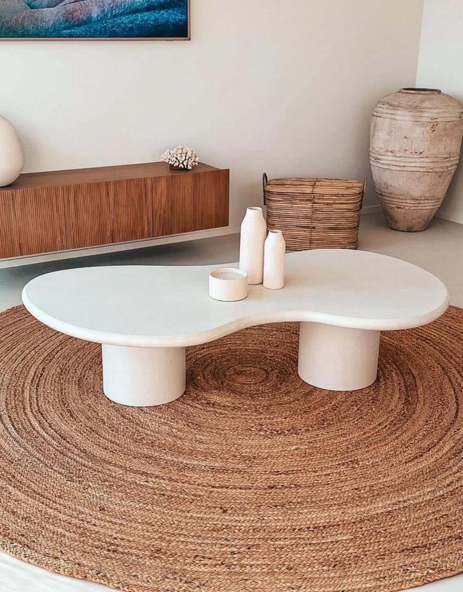 Salontafel met organische vorm en 2 poten