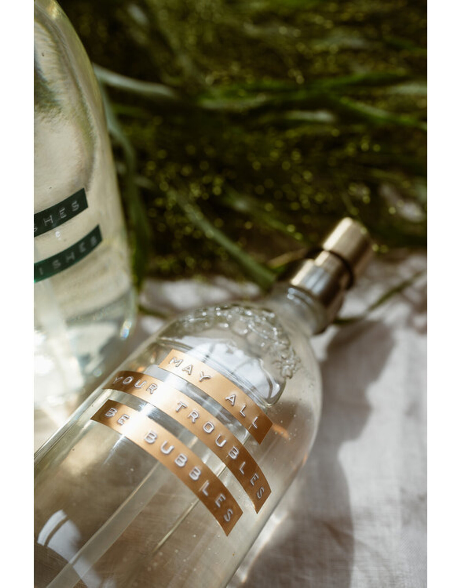 Wellmark Hand soap transparent/brass - fresh linen - may all your troubles 500ml