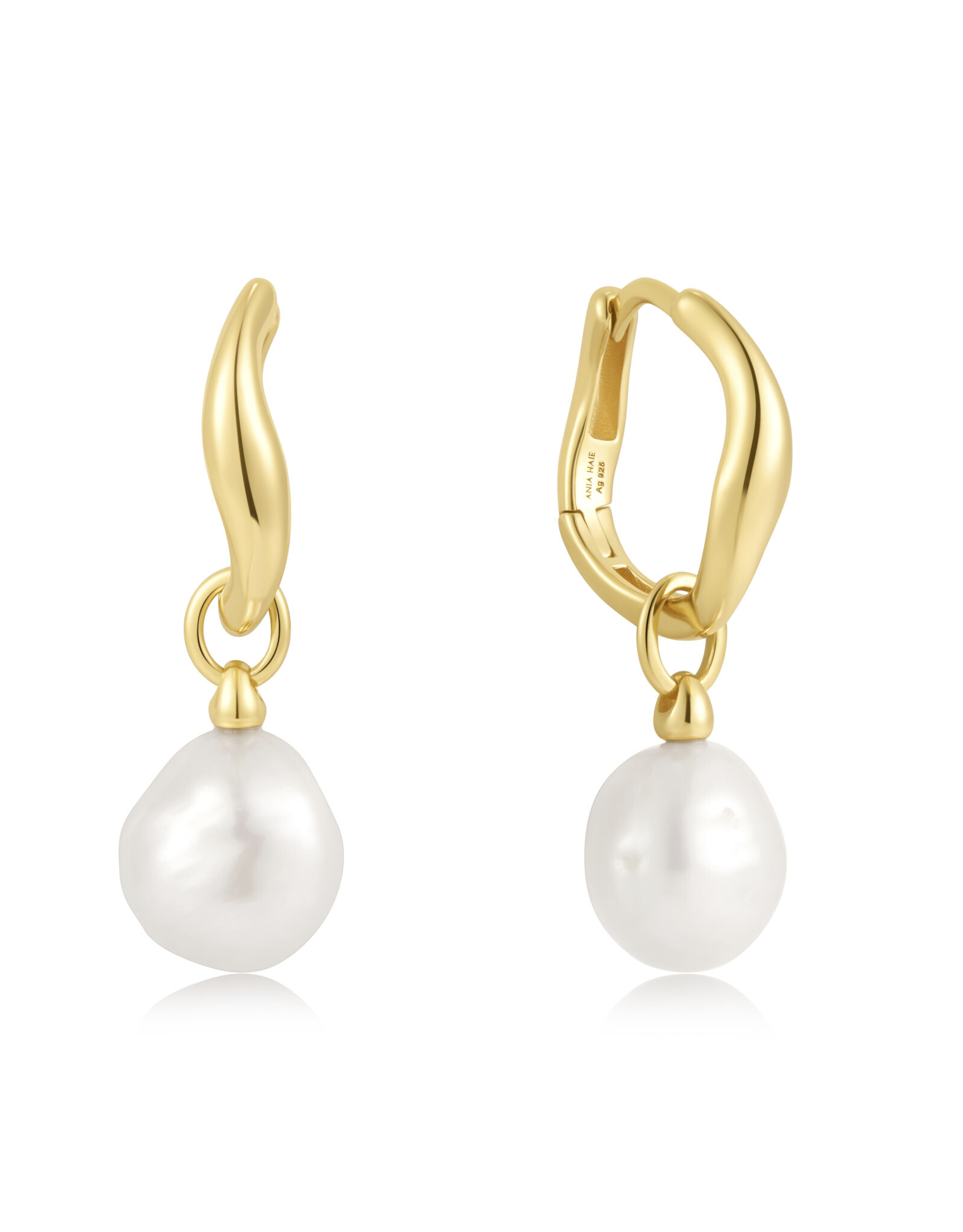 Ania Haie Oorbellen - frechwater pearl drop hoops - goud