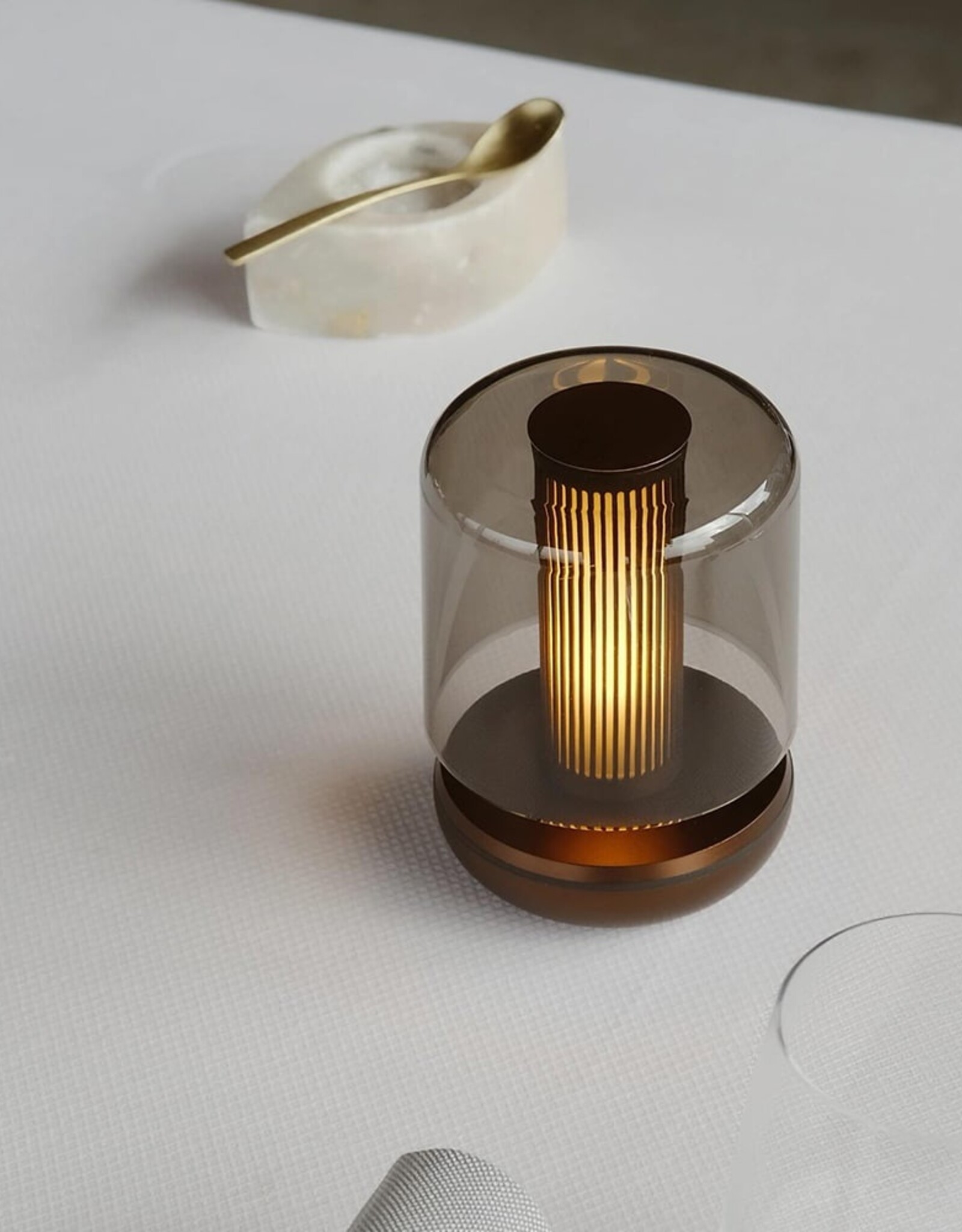 Humble Firefly - tablelight - Bronze smoked