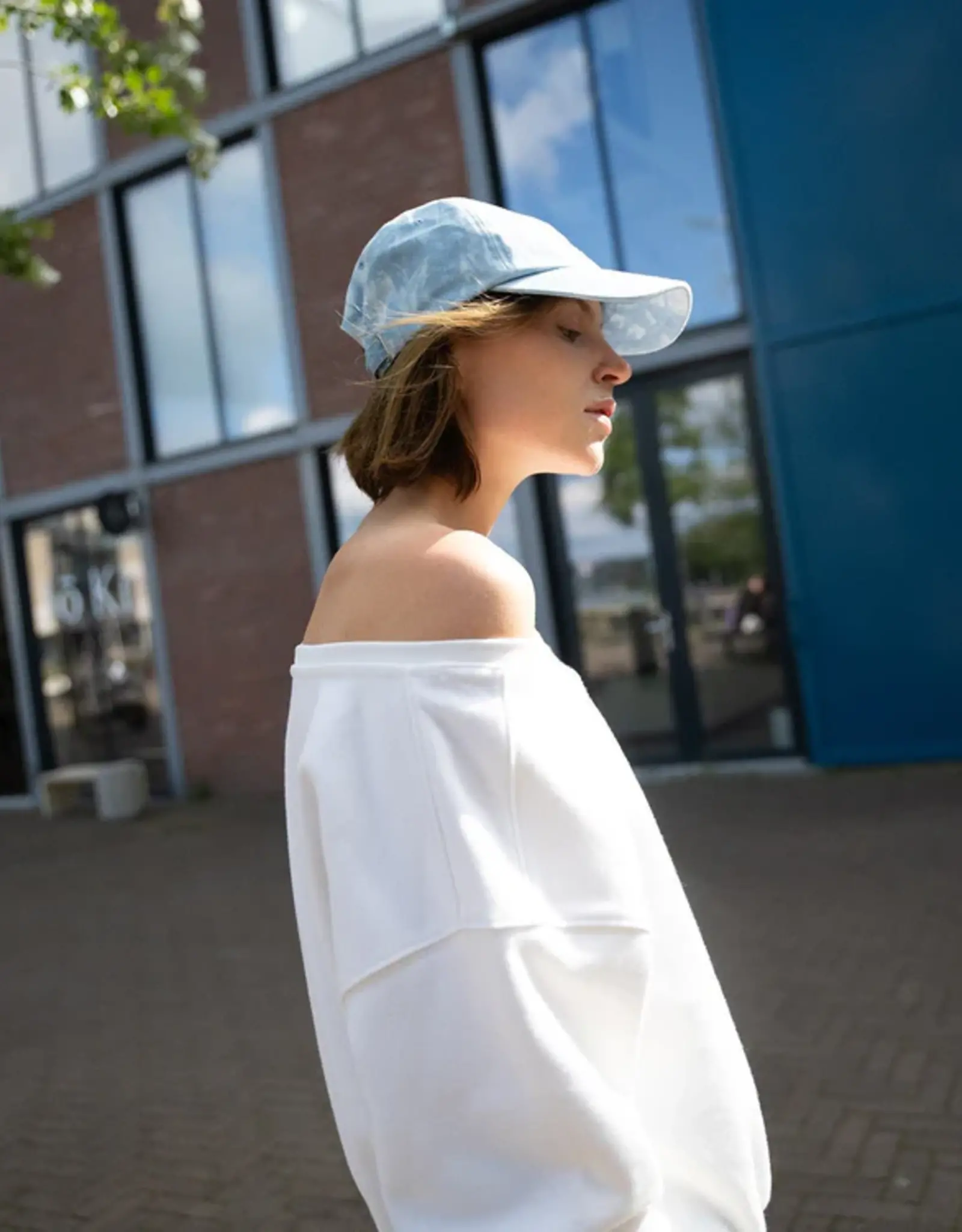 another label Sweater - Livy wit