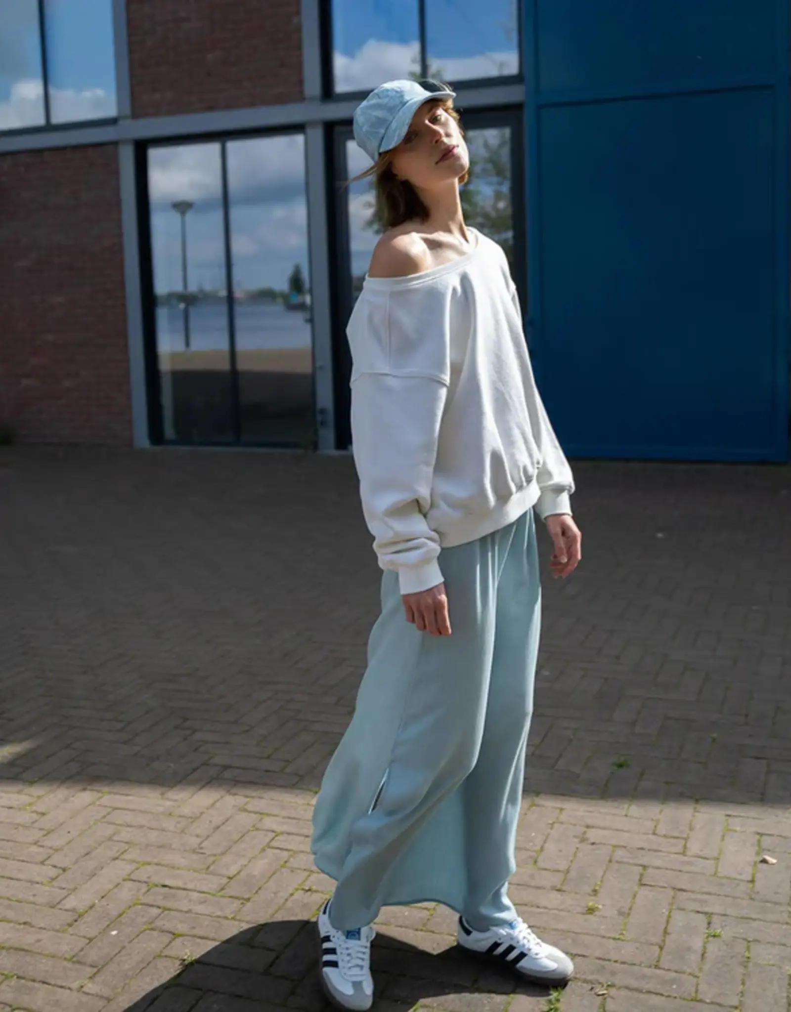 another label Sweater - Livy wit