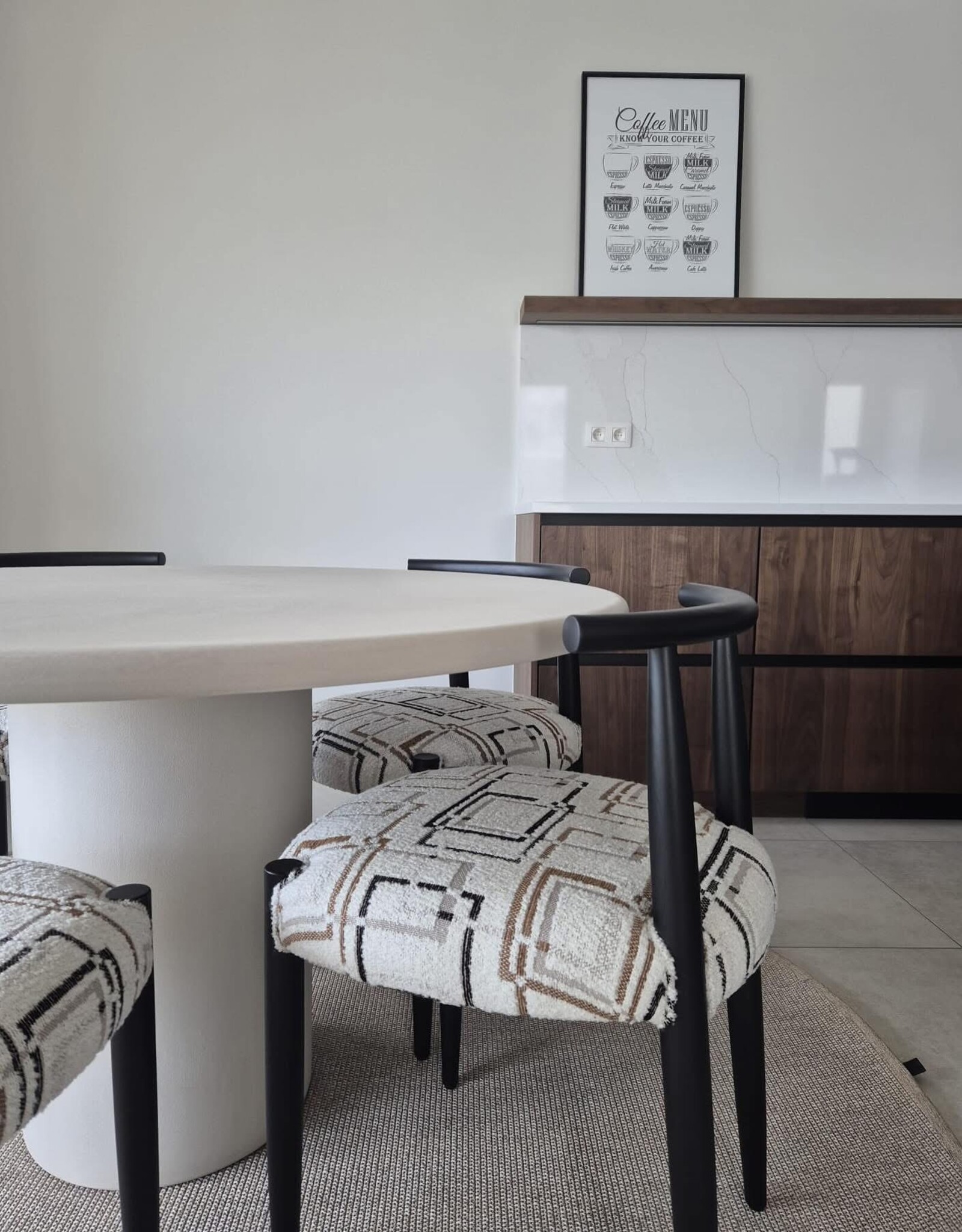Mortex - Ronde tafel - Ronde rechte poot