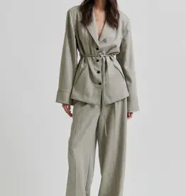 Second Female Blazer - Jun - S