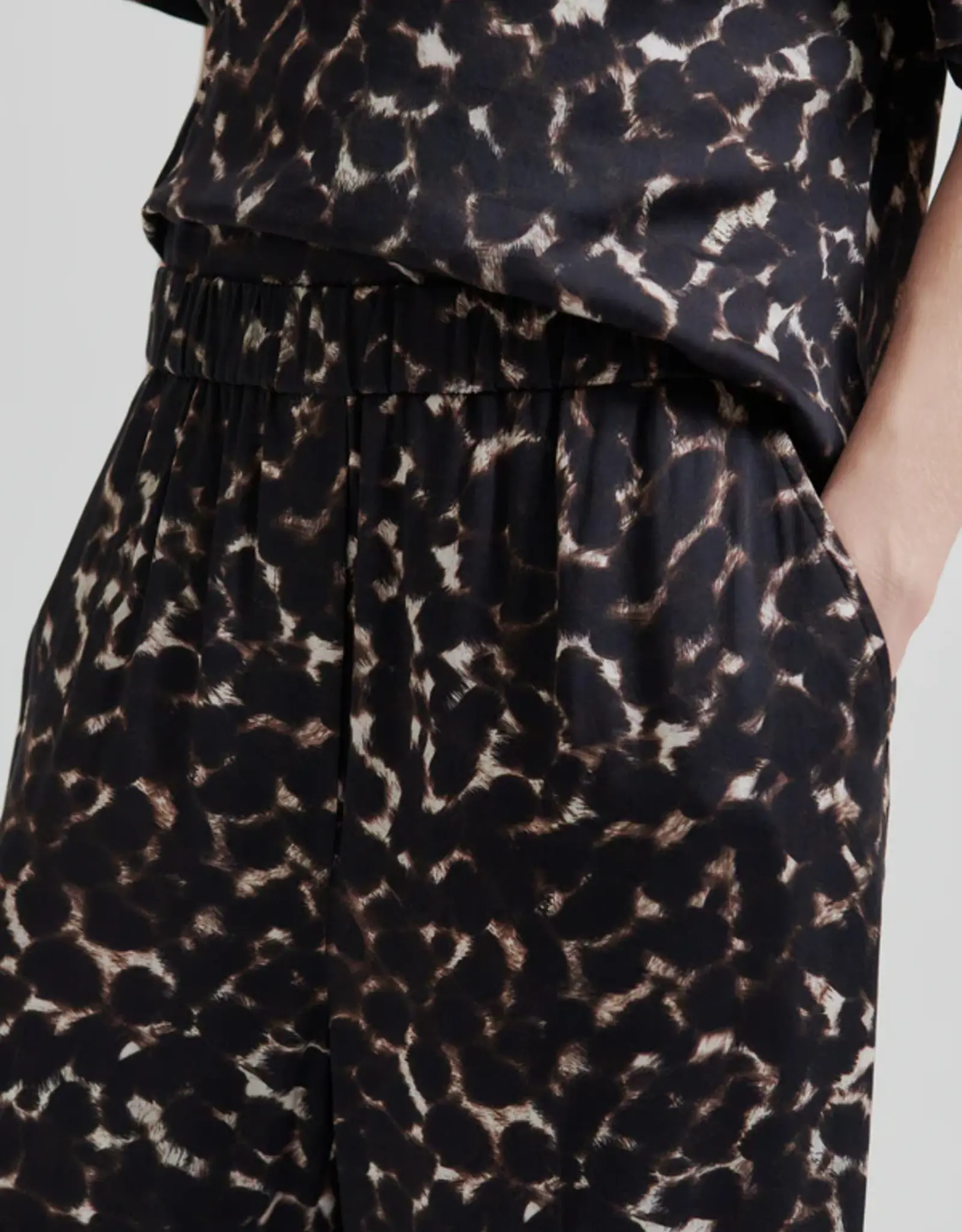 Second Female Broek - Savani- XS
