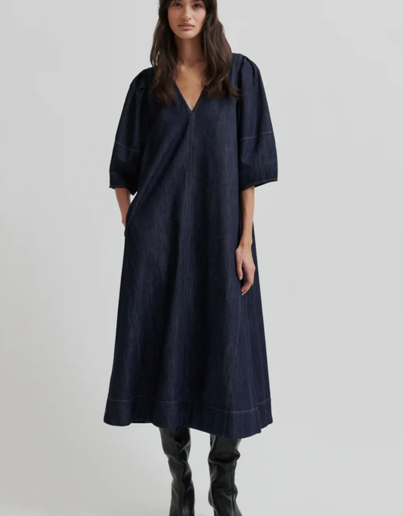 Second female Kleed - Dera denim