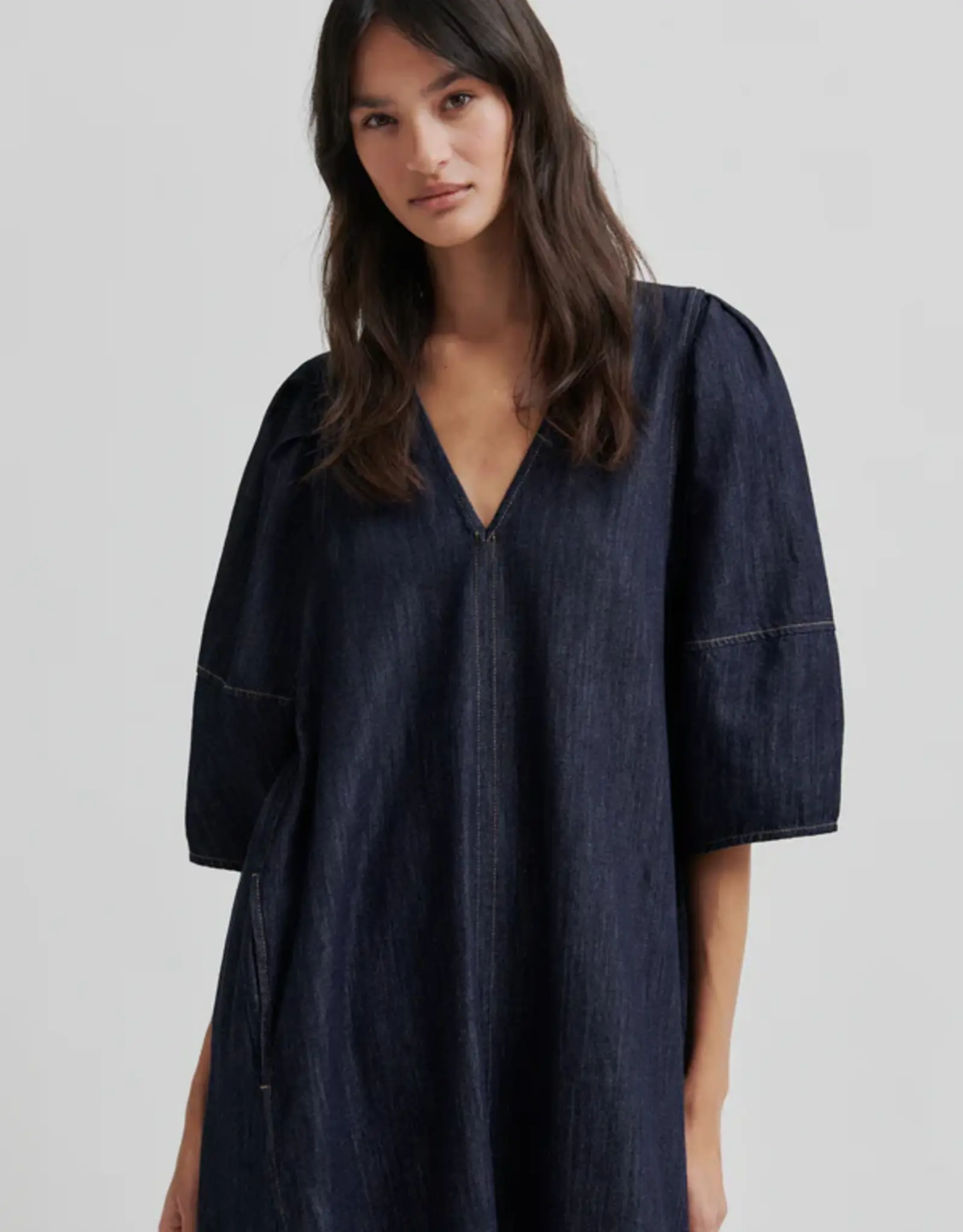 Second female Kleed - Dera denim
