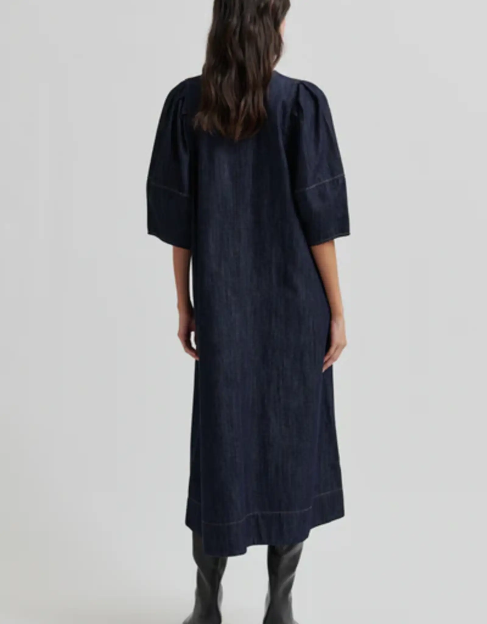 Second female Kleed - Dera denim