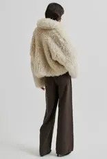 Second female Jas - Ophie beige