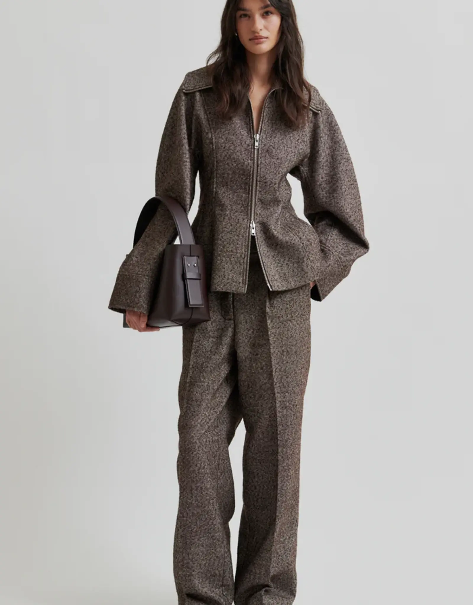 Second female Broek - Arbor bruin