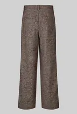 Second female Broek - Arbor bruin