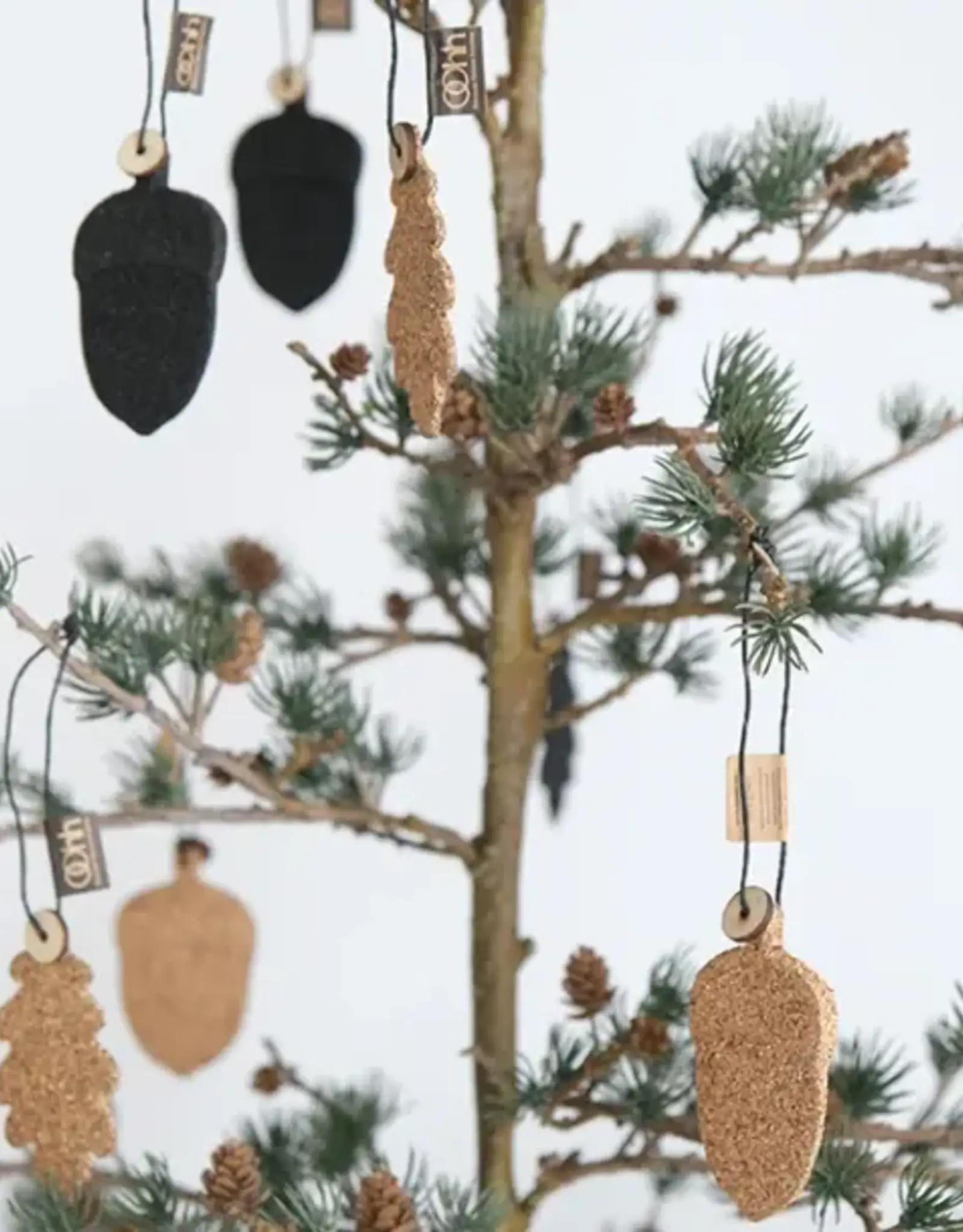 Ornament - Blad en eikel - licht bruin (set of 6)