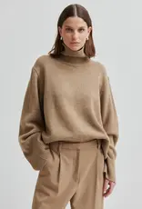 Second female Trui - Alpha camel