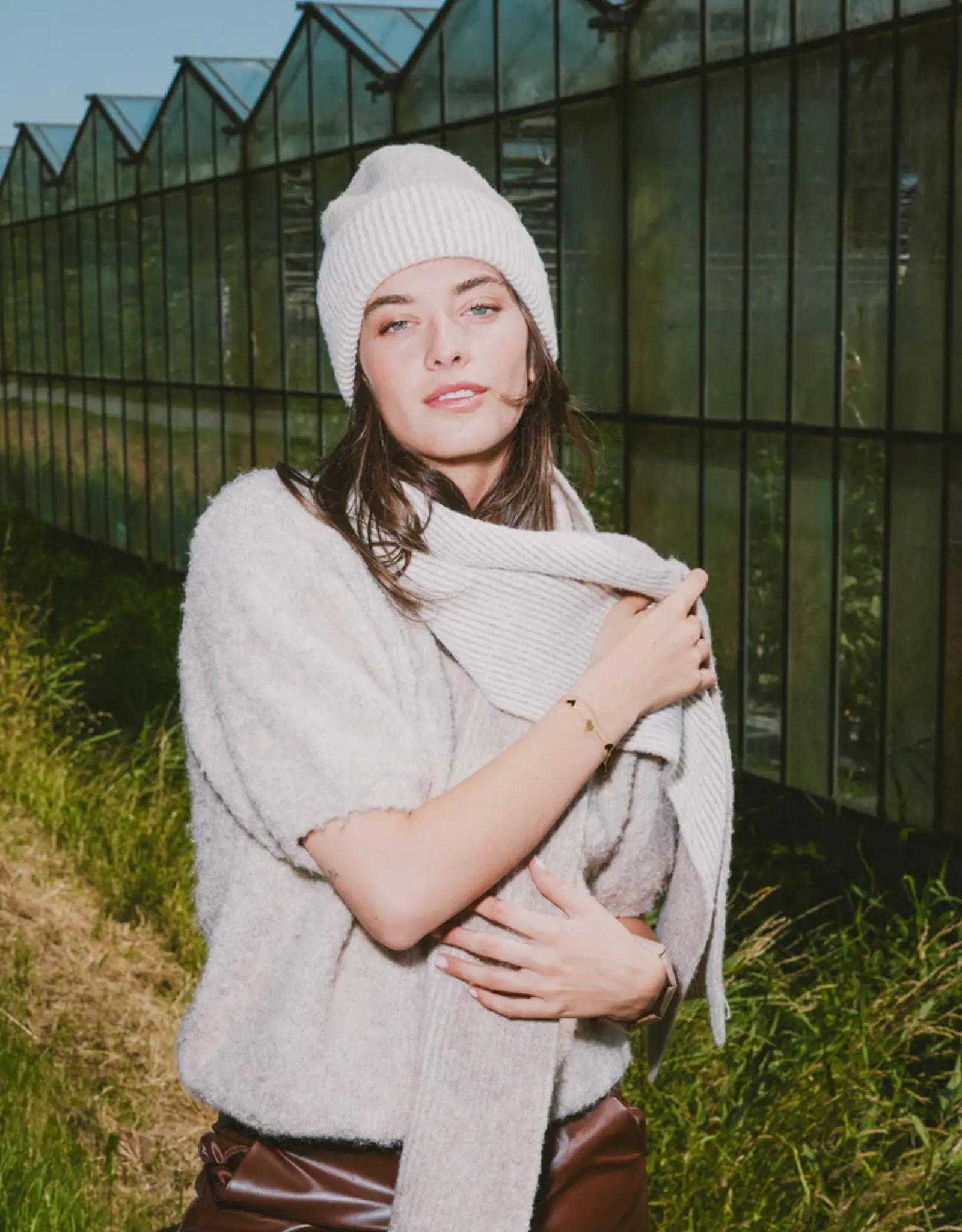 Zusss Muts -Taupe