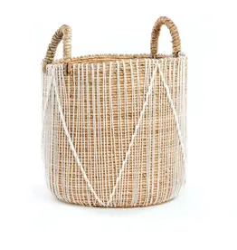 Bazar Bizar Mand - Stitched macrame M