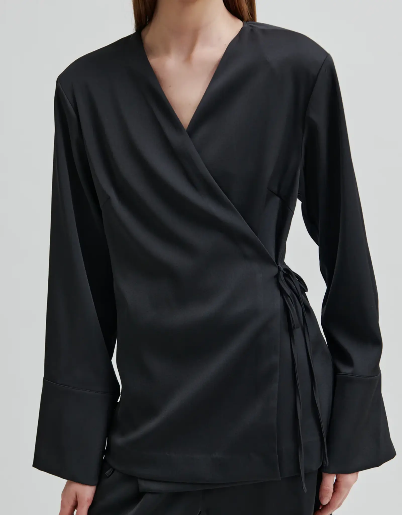 Second Female Wikkelshirt - Glari- L