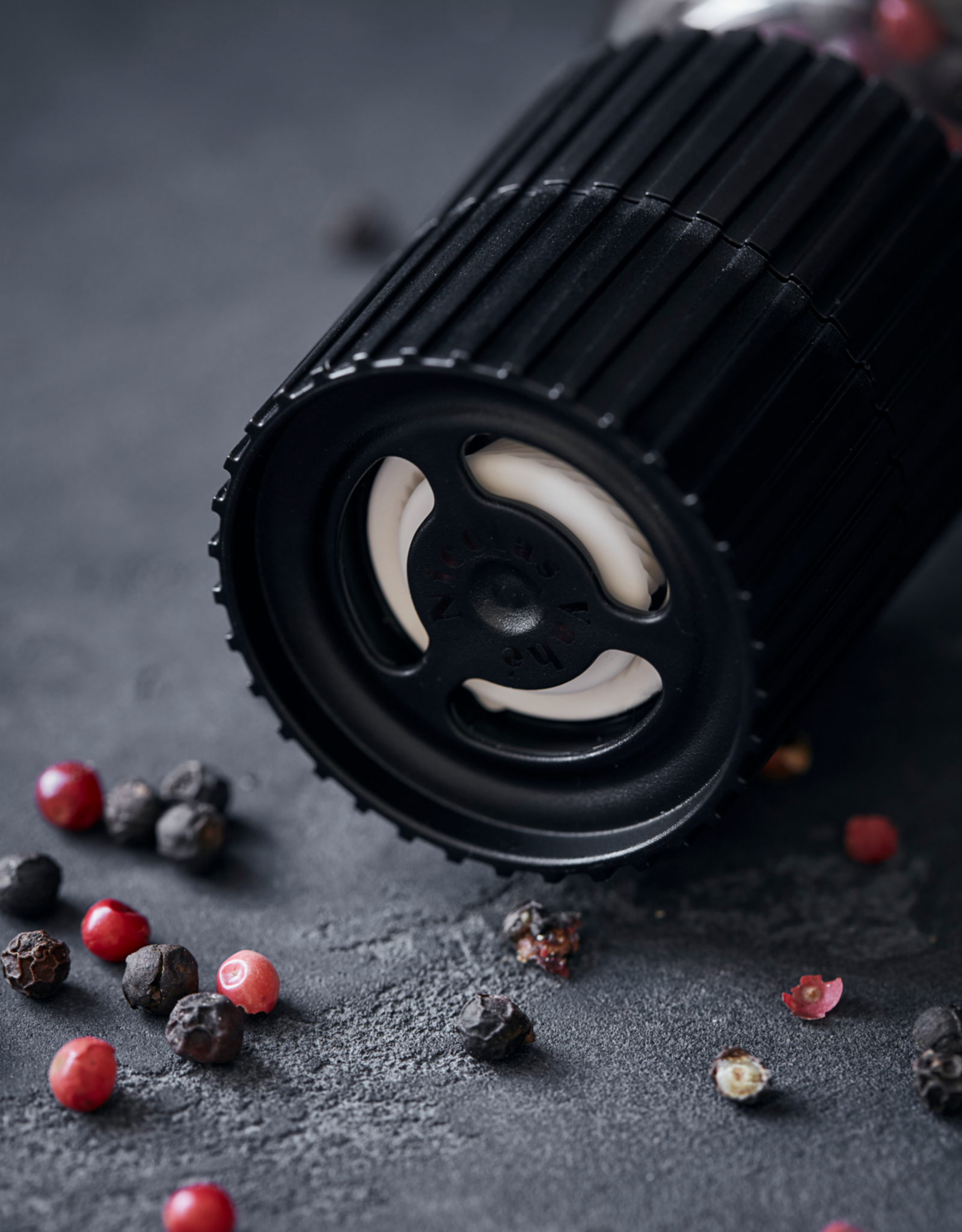 Nicolas Vahé Pepper - Black en pink mix