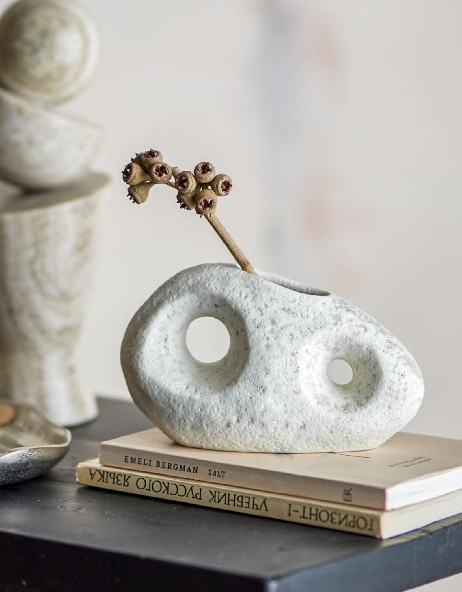 Bloomingville Vaas - Caia , wit, steengoed L