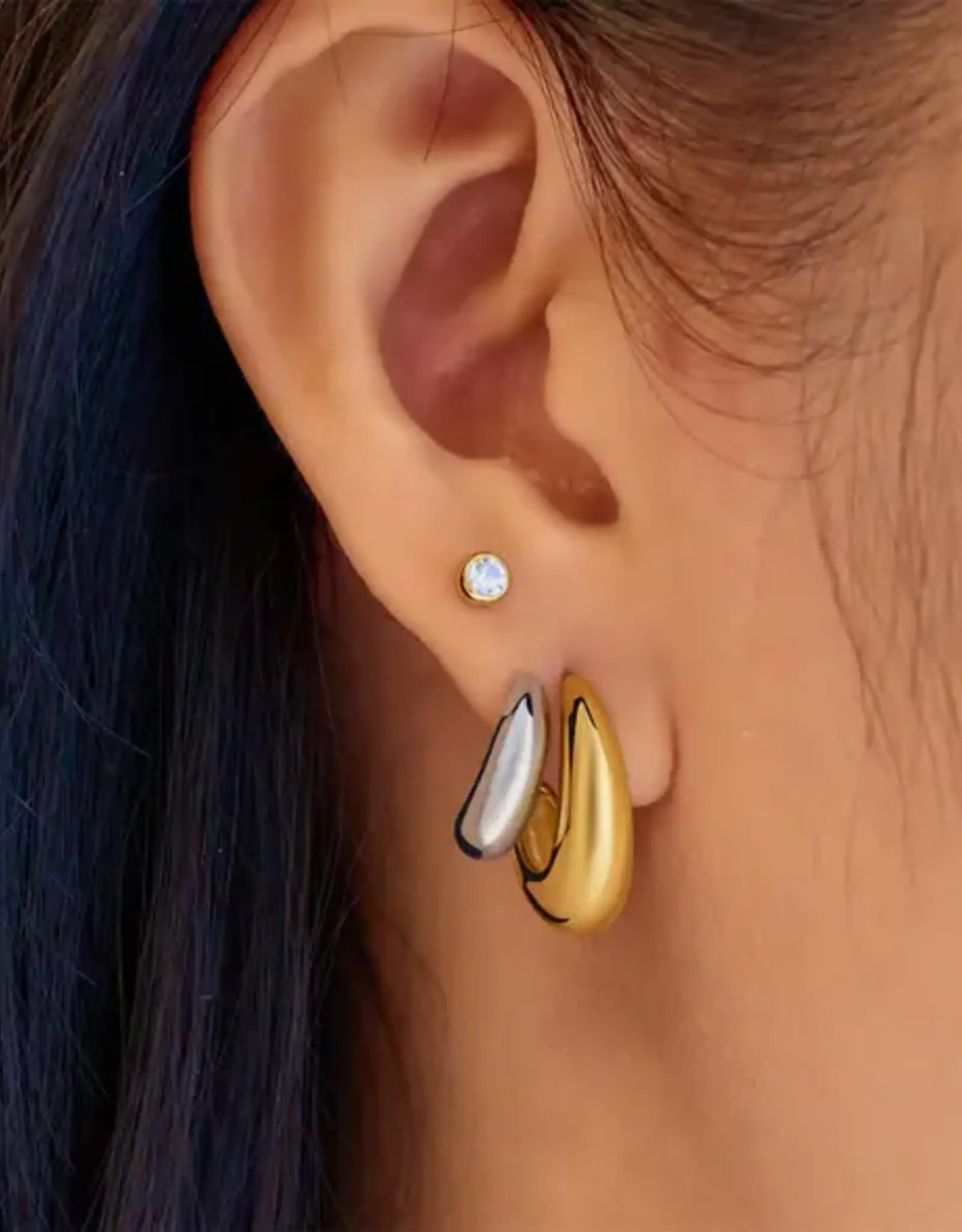 Ania Haie Oorbellen - Two tone dome stud hoop